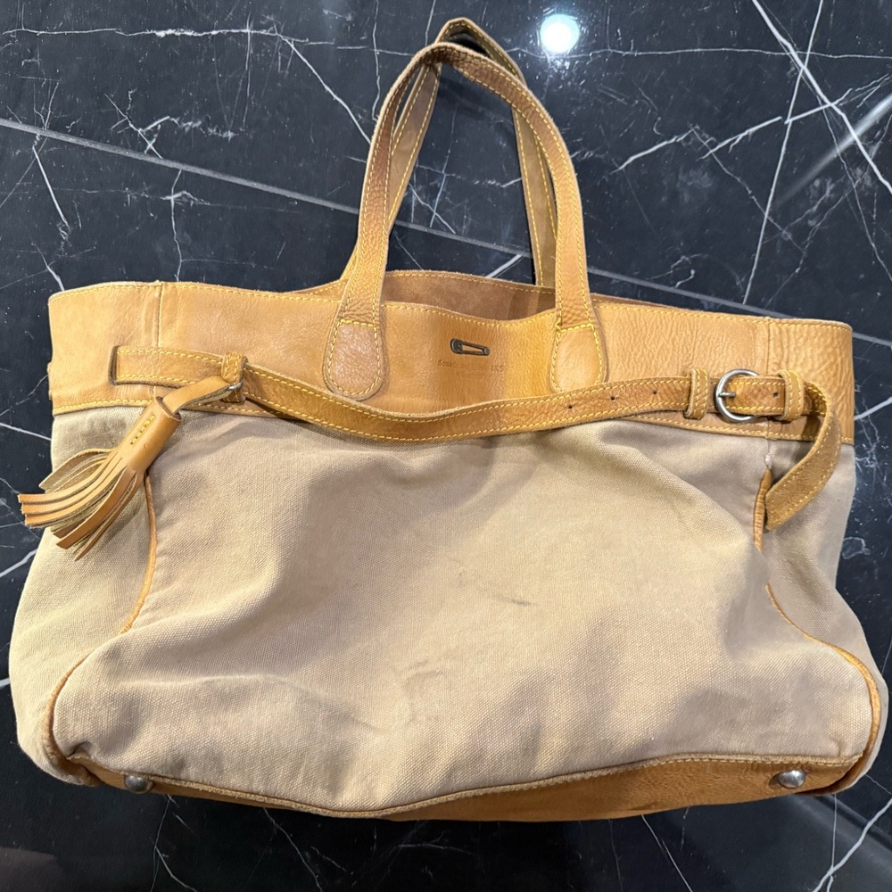 IKKS handbag with inside pouch